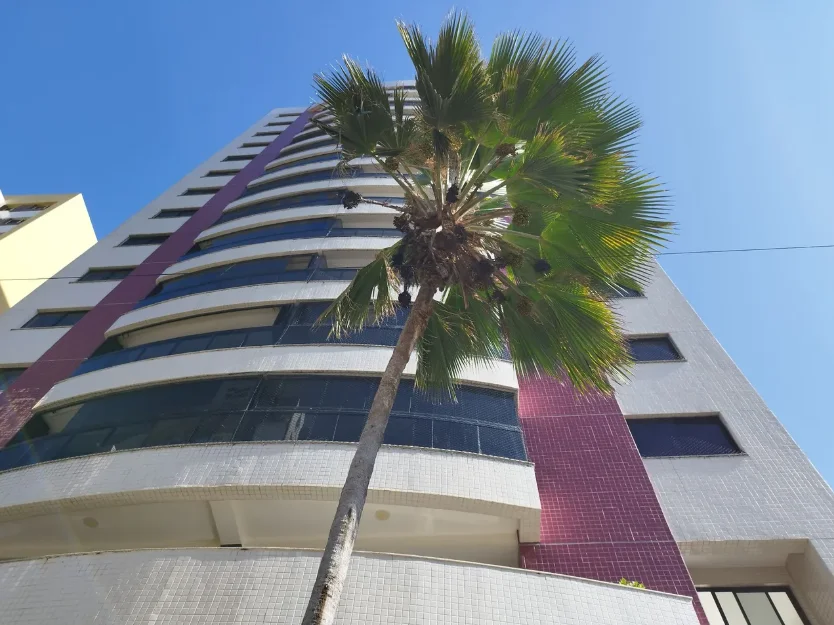 Apartamento 3 quartos com vista mar - Porteira fechada