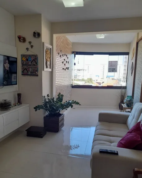 3 quartos - Nascente total - Próx ao Mar